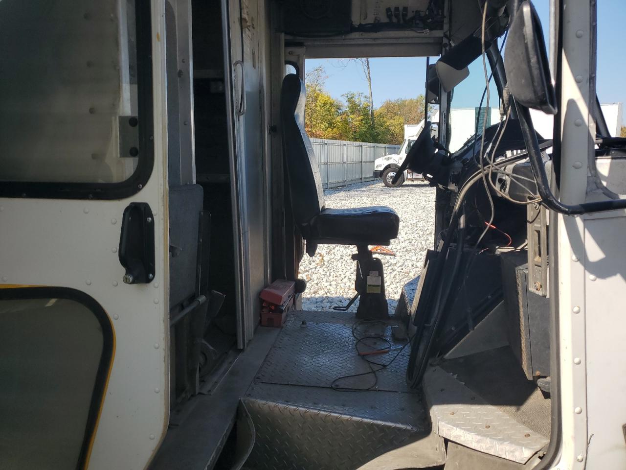 2006 Ford Econoline E450 Super Duty Commercial Stripped Chassis VIN: 1FCLE49L46HA93893 Lot: 80287705