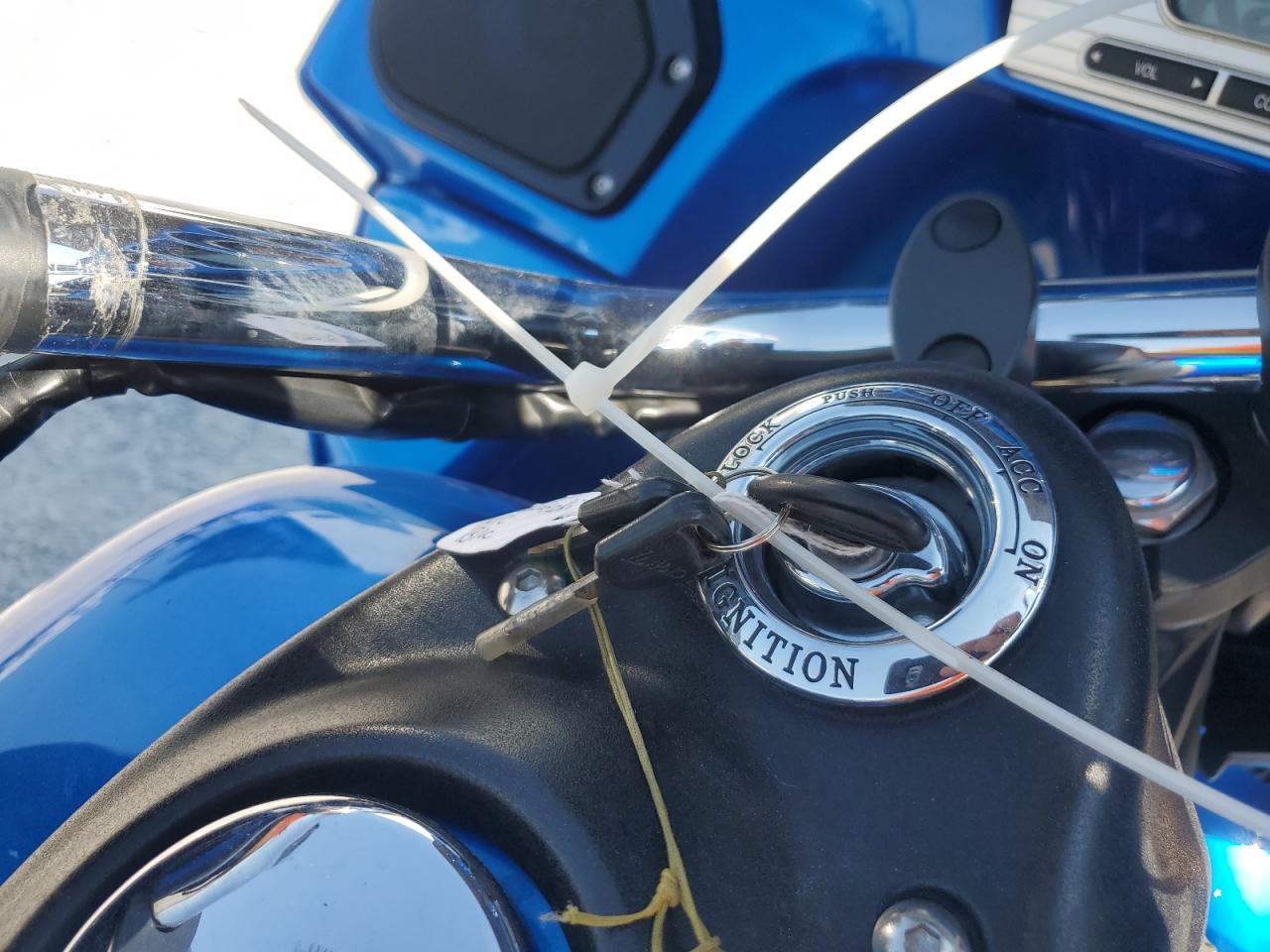 2012 Kawasaki Vn1700 J VIN: JKBVNRJ1XCA005147 Lot: 81131825