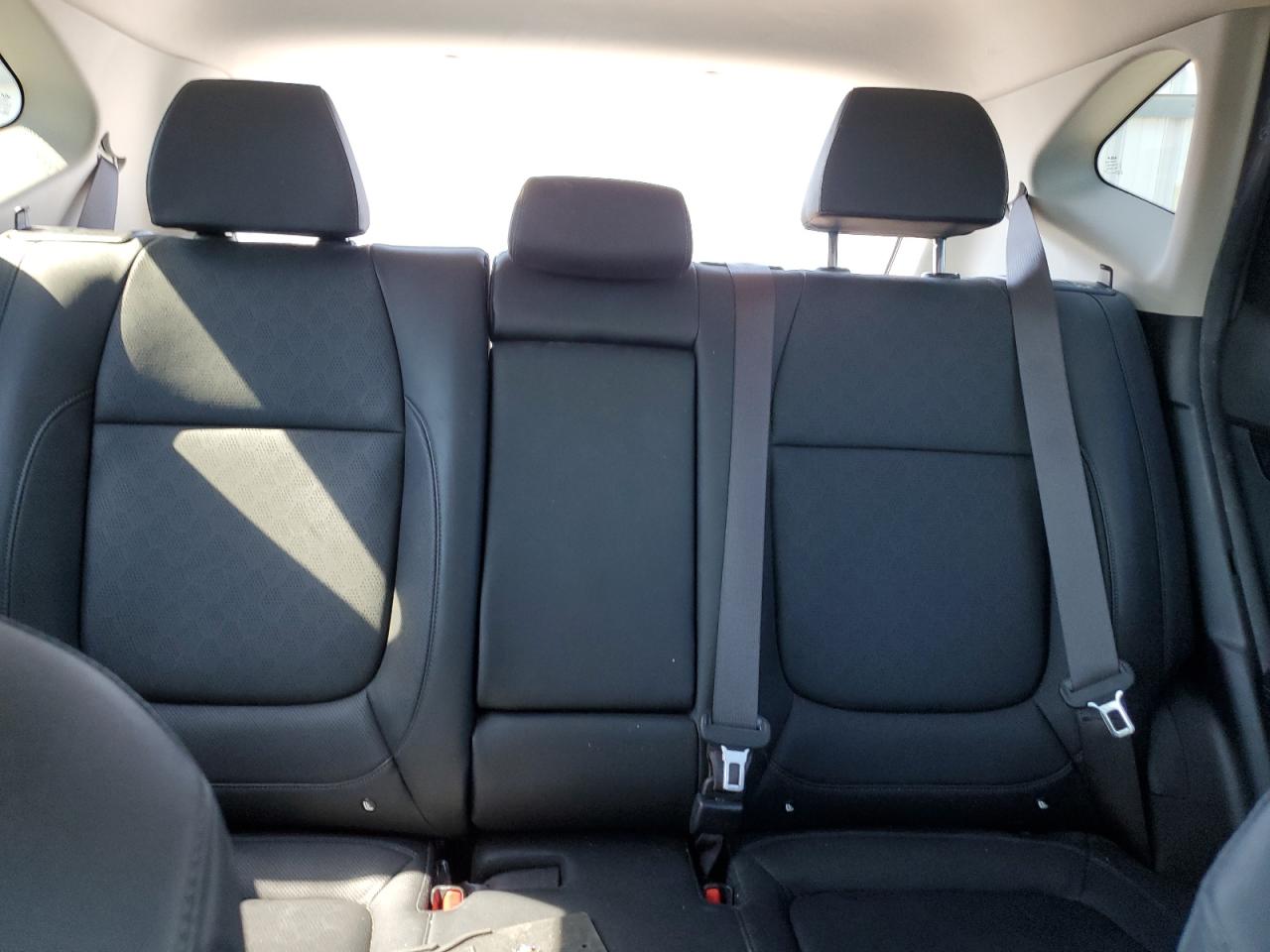 2022 Kia Seltos Sx VIN: KNDETCA25N7287980 Lot: 70936655