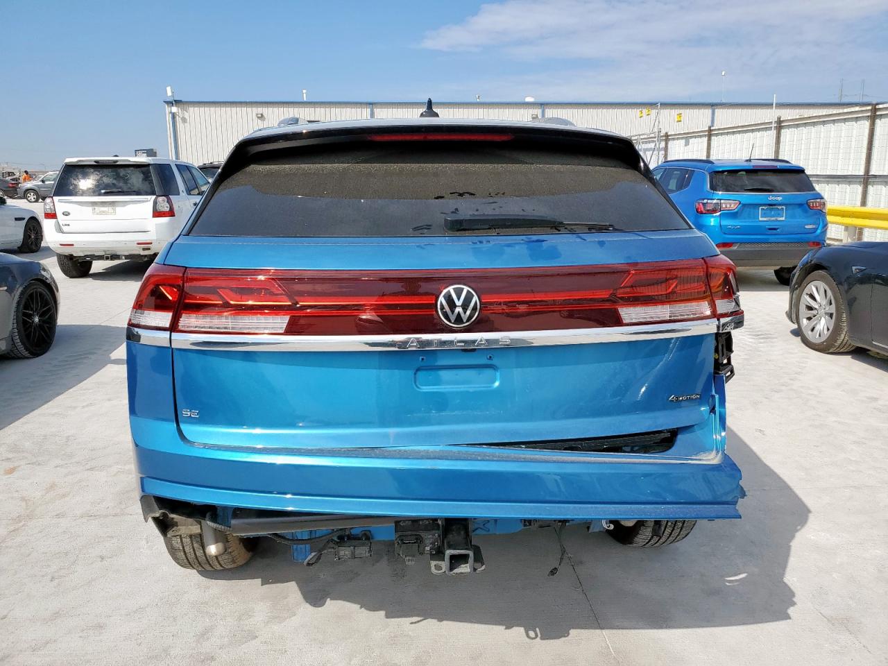2024 Volkswagen Atlas Cross Sport Se VIN: 1V2KE2CA3RC247761 Lot: 81876985