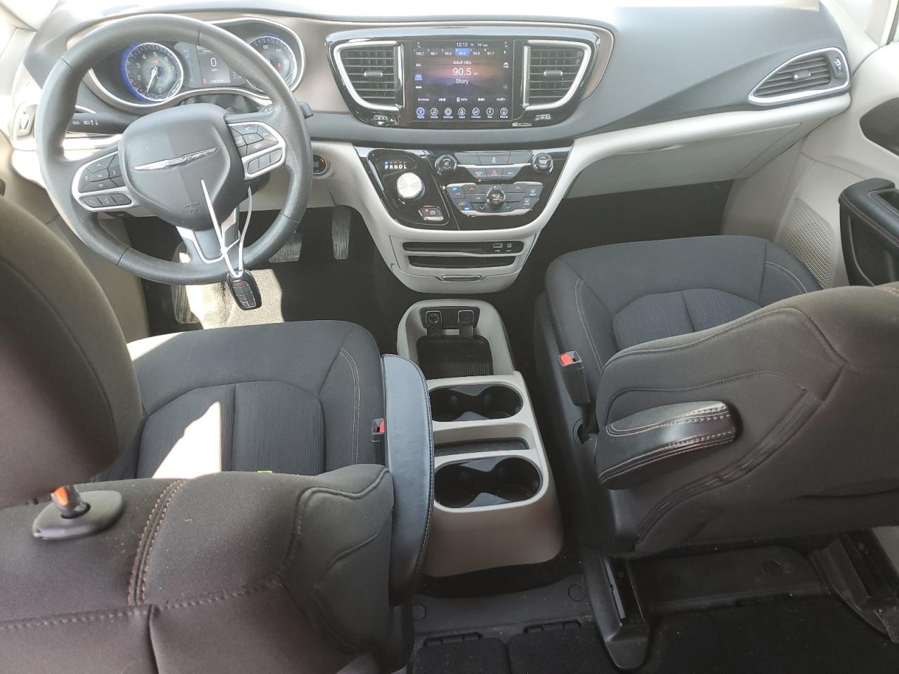 2017 Chrysler Pacifica Touring VIN: 2C4RC1DG1HR667978 Lot: 71426285