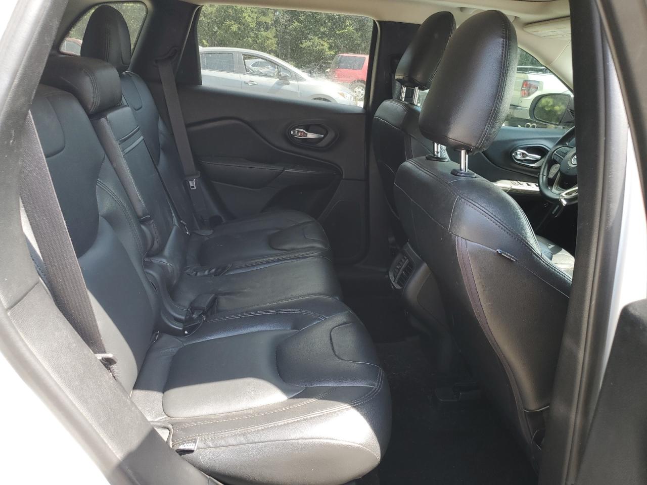 2016 Jeep Cherokee Latitude VIN: 1C4PJLCS5GW159971 Lot: 71307185