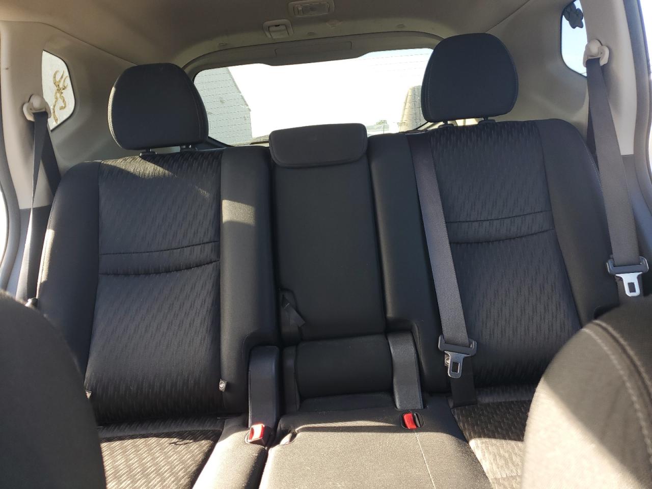 2019 Nissan Rogue S VIN: KNMAT2MV9KP515764 Lot: 81752205