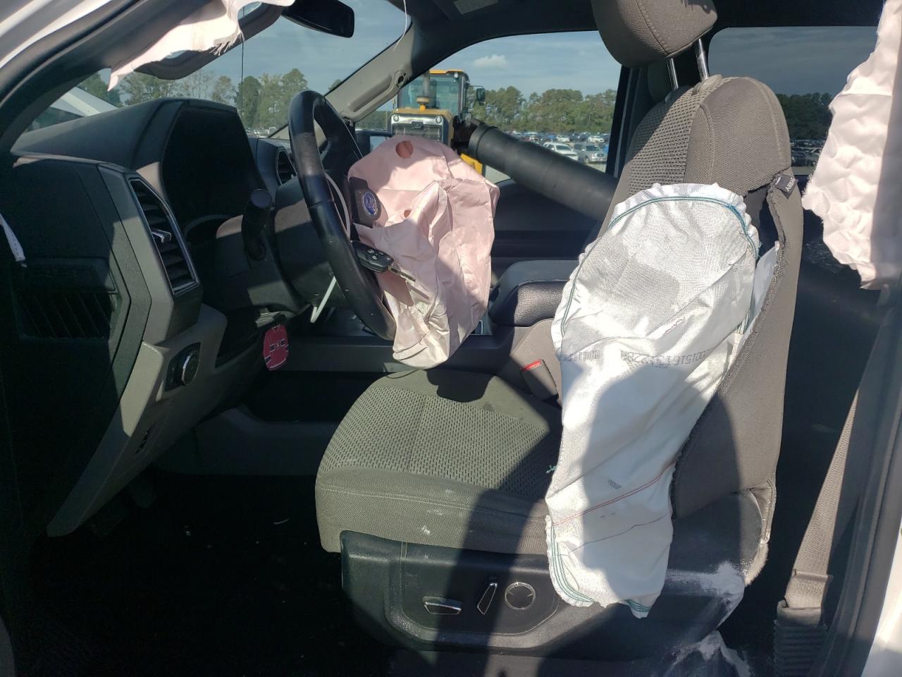 2017 Ford F150 Supercrew VIN: 1FTEW1EG5HFC79566 Lot: 81759625