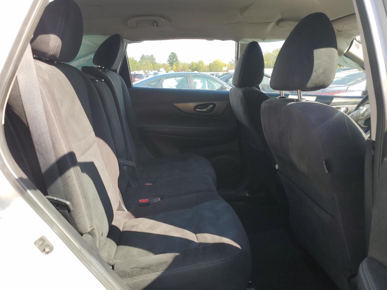 2014 Nissan Rogue S VIN: 5N1AT2MV8EC752737 Lot: 84191175