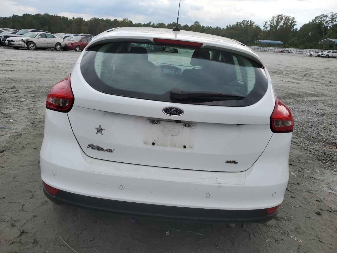 2017 Ford Focus Sel VIN: 1FADP3M22HL336534 Lot: 80606445