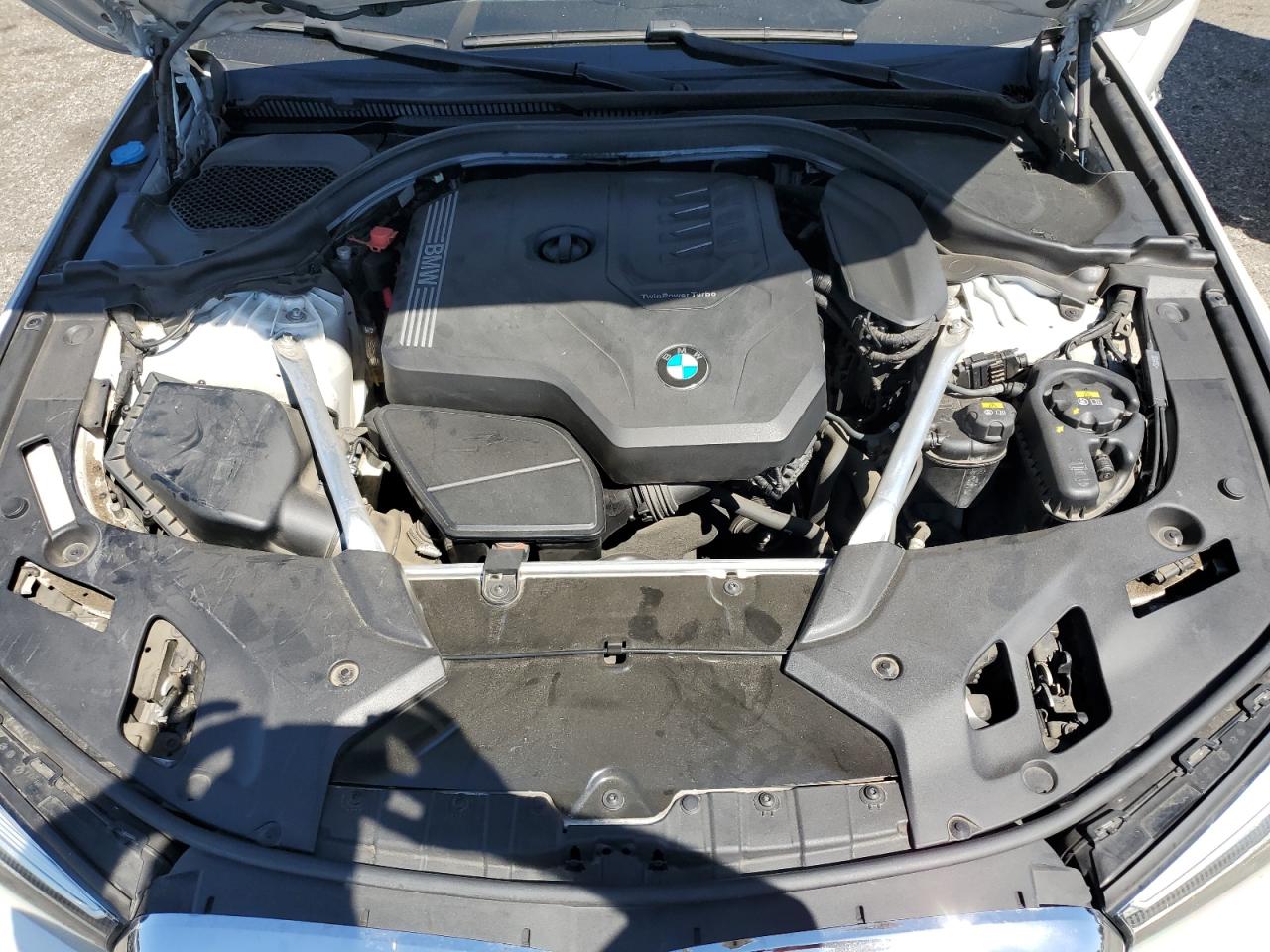 Фото: WBA53BH02MCF27541