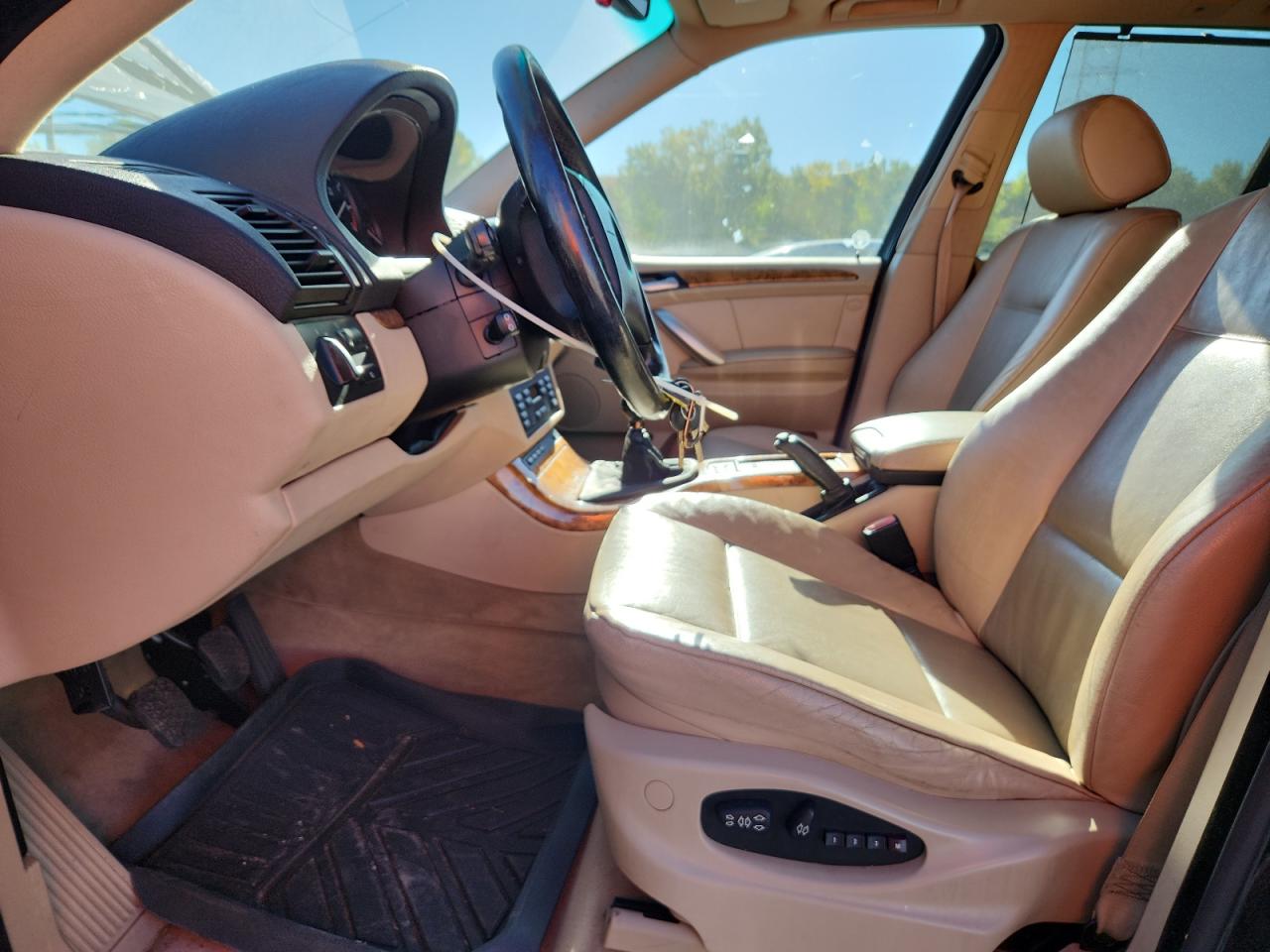 Фото: WBAFA53521LH78781