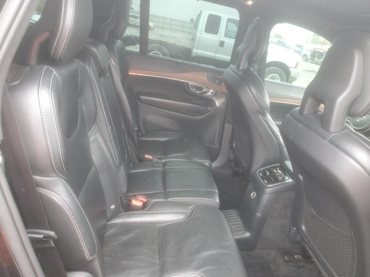 2017 Volvo Xc90 T8 VIN: YV4BC0PL5H1185231 Lot: 83839405