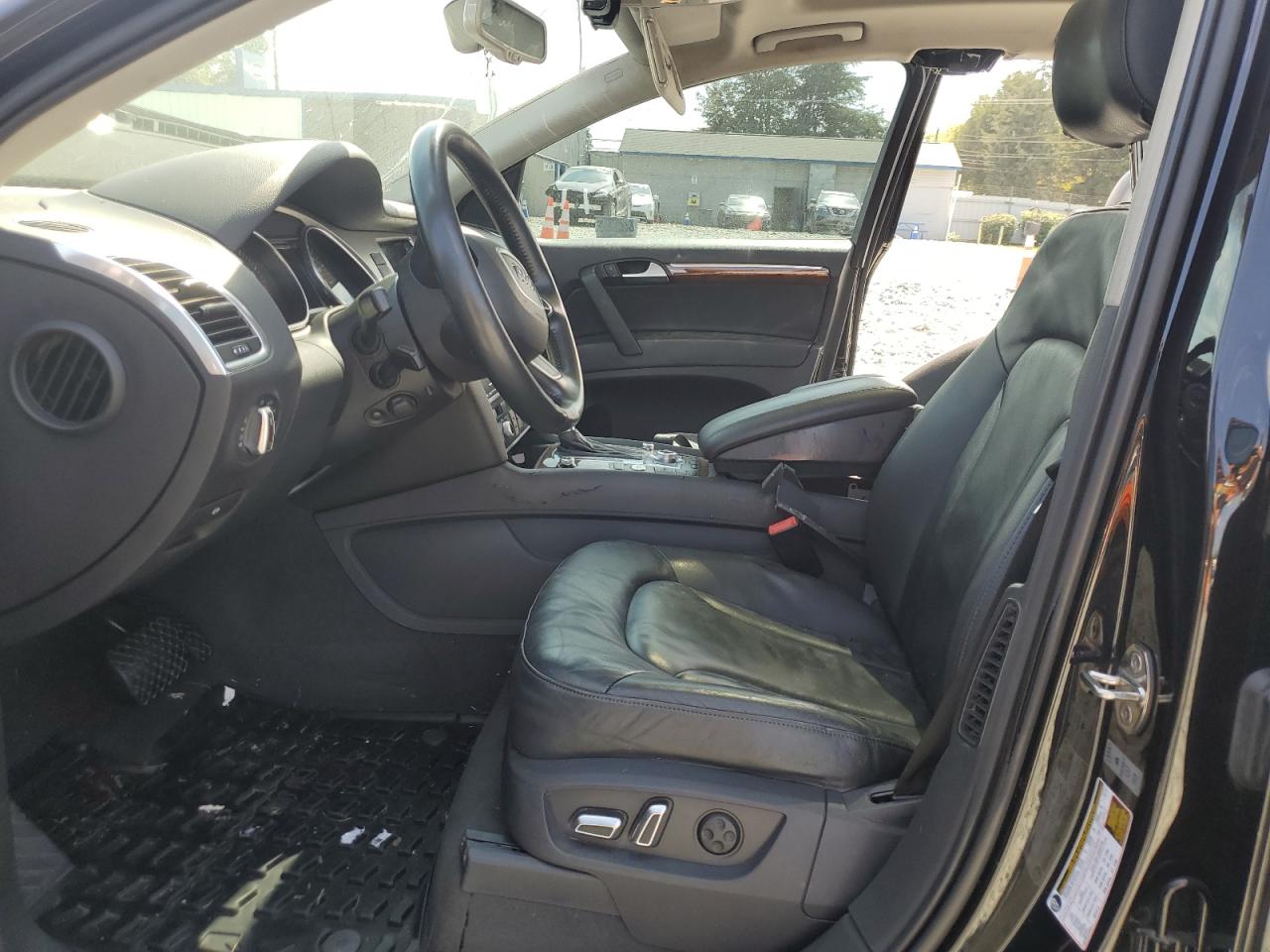 2015 Audi Q7 Premium Plus VIN: WA1LGAFE8FD020090 Lot: 82089925