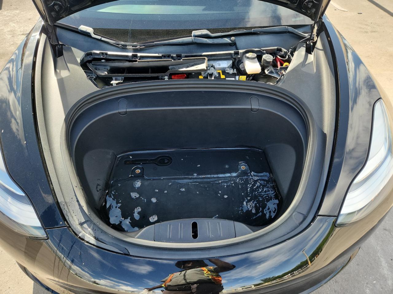 2019 Tesla Model 3 VIN: 5YJ3E1EBXKF413739 Lot: 81852345