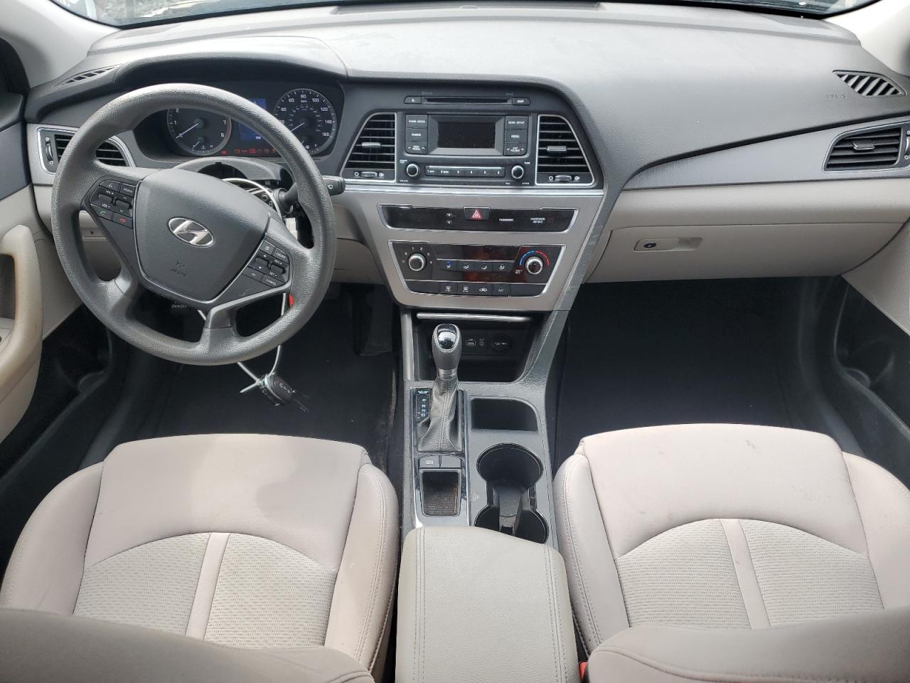 2017 Hyundai Sonata Se VIN: 5NPE24AF1HH447137 Lot: 70161425