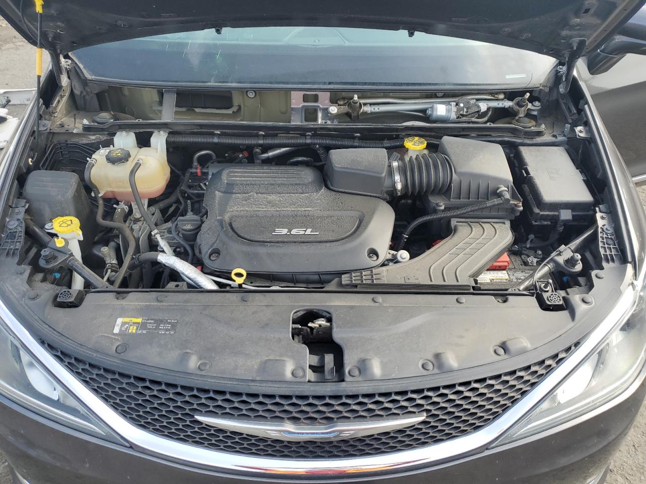 2018 Chrysler Pacifica Touring L Plus VIN: 2C4RC1EG8JR121585 Lot: 84012915