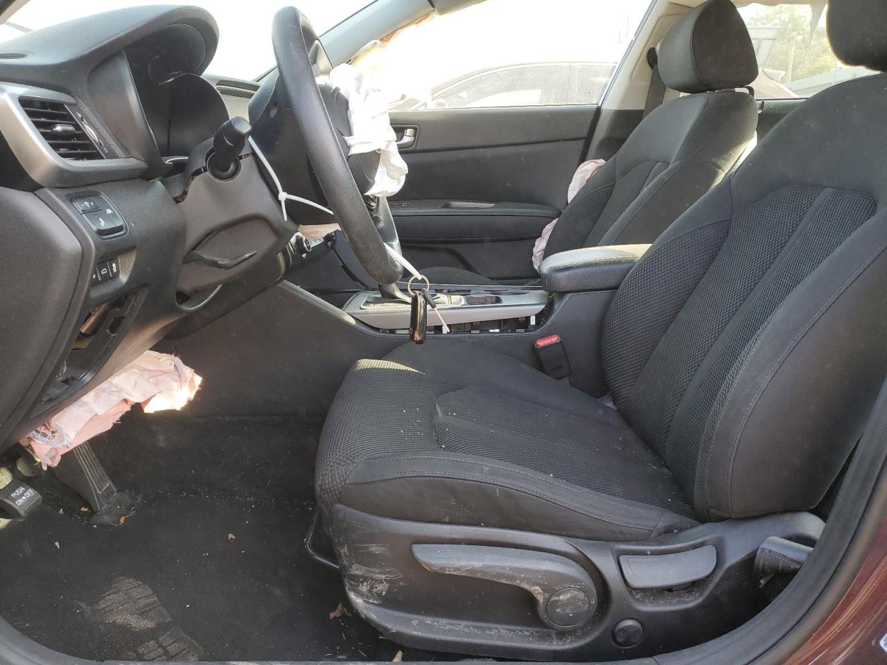 2020 Kia Optima Lx VIN: 5XXGT4L35LG441211 Lot: 81239535