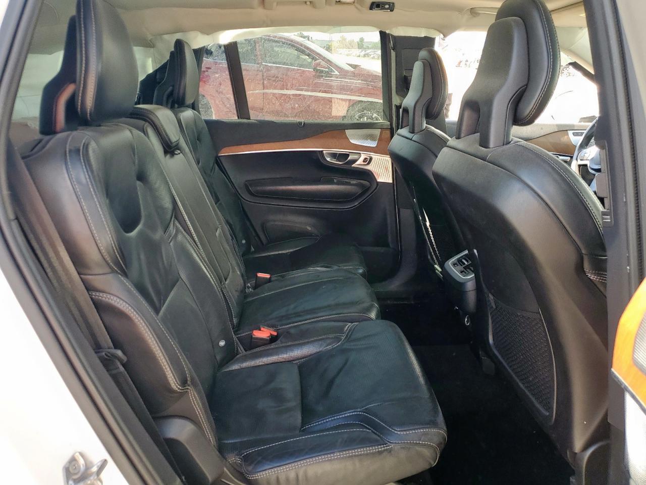 2018 Volvo Xc90 T6 VIN: YV4A22PL9J1323661 Lot: 81529935