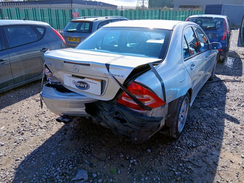 2002 MERCEDES C32 AMG 