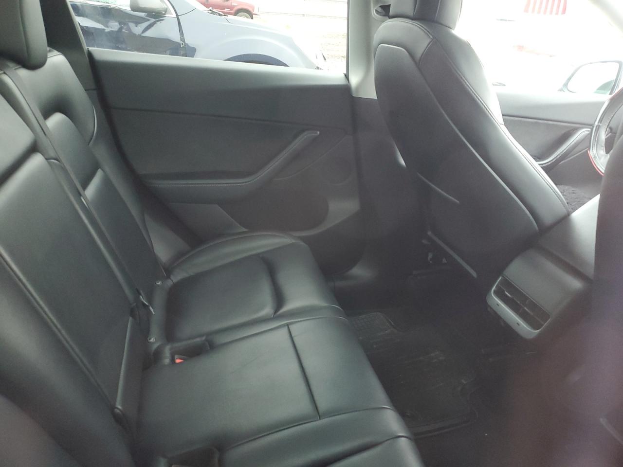 2022 Tesla Model Y VIN: 7SAYGDEF8NF307866 Lot: 81727185