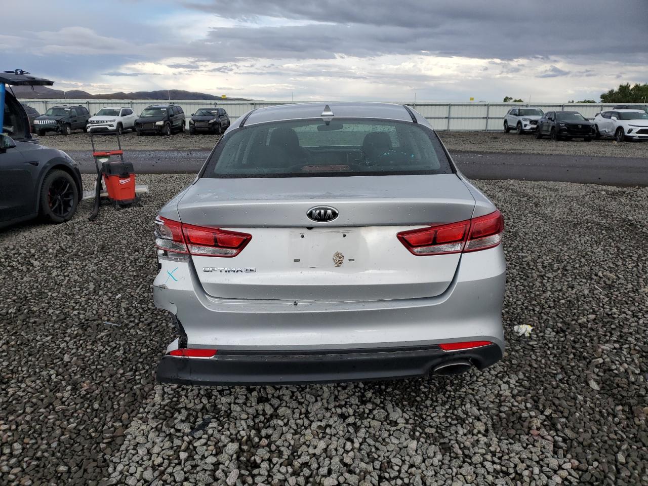 2018 Kia Optima Lx VIN: 5XXGT4L36JG198375 Lot: 71975685