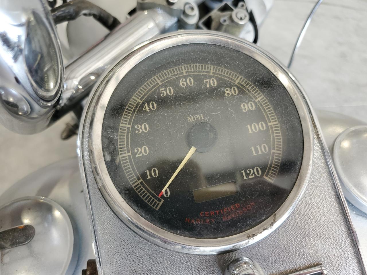 2002 Harley-Davidson Flhpi VIN: 1HD1FHW112Y614642 Lot: 70859485