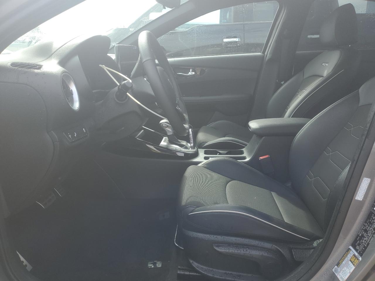 2024 Kia Forte Gt Line VIN: 3KPF54ADXRE831708 Lot: 83871085