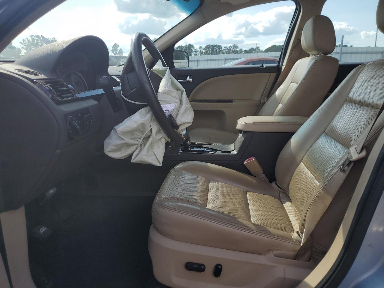 2008 Ford Taurus Limited VIN: 1FAHP25WX8G139584 Lot: 71968205