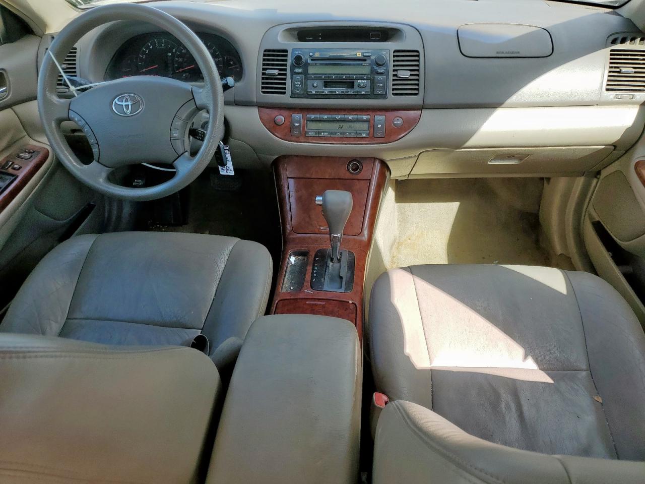 2005 Toyota Camry Le VIN: 4T1BE32K05U547694 Lot: 81518885