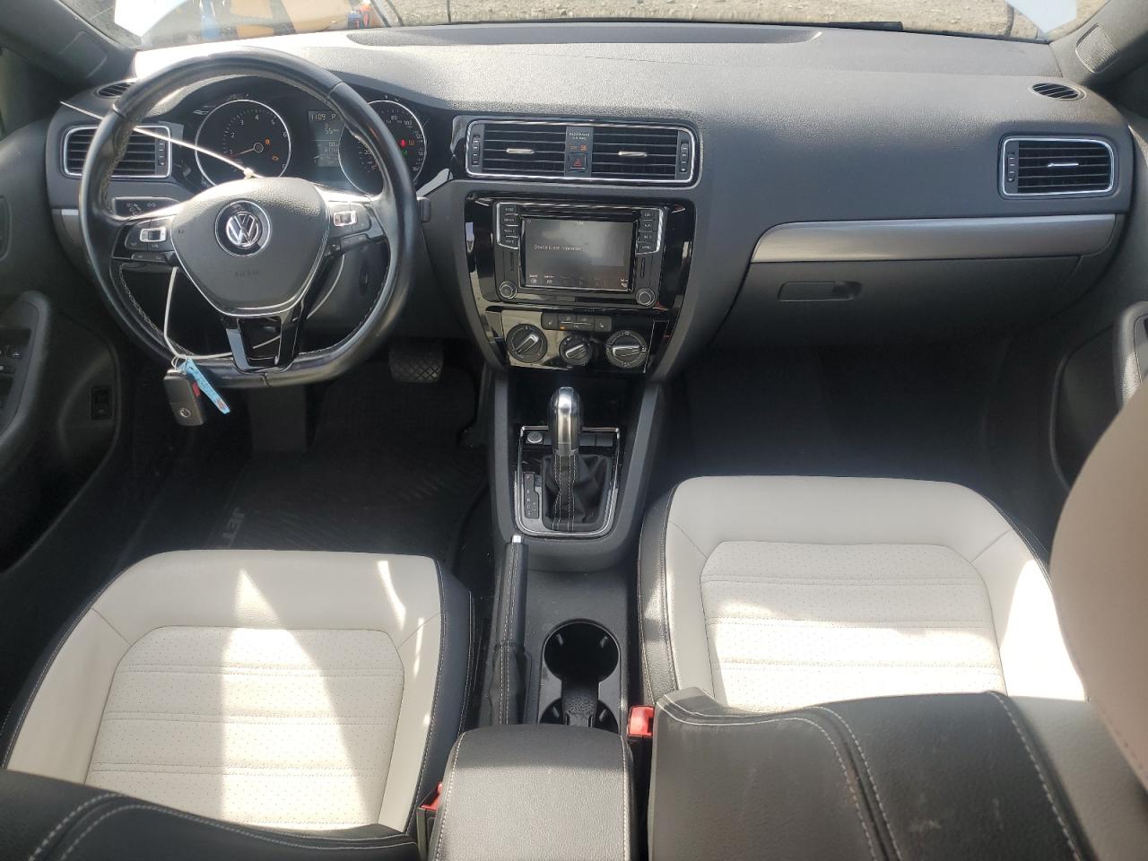 2017 Volkswagen Jetta Sport VIN: 3VWD17AJ9HM388074 Lot: 84552605