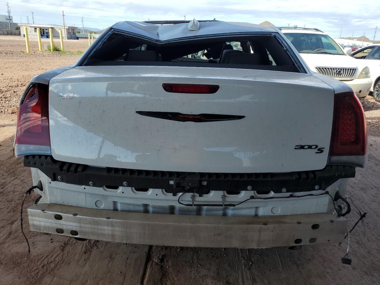 2023 Chrysler 300 S VIN: 2C3CCABG4PH633261 Lot: 81728735