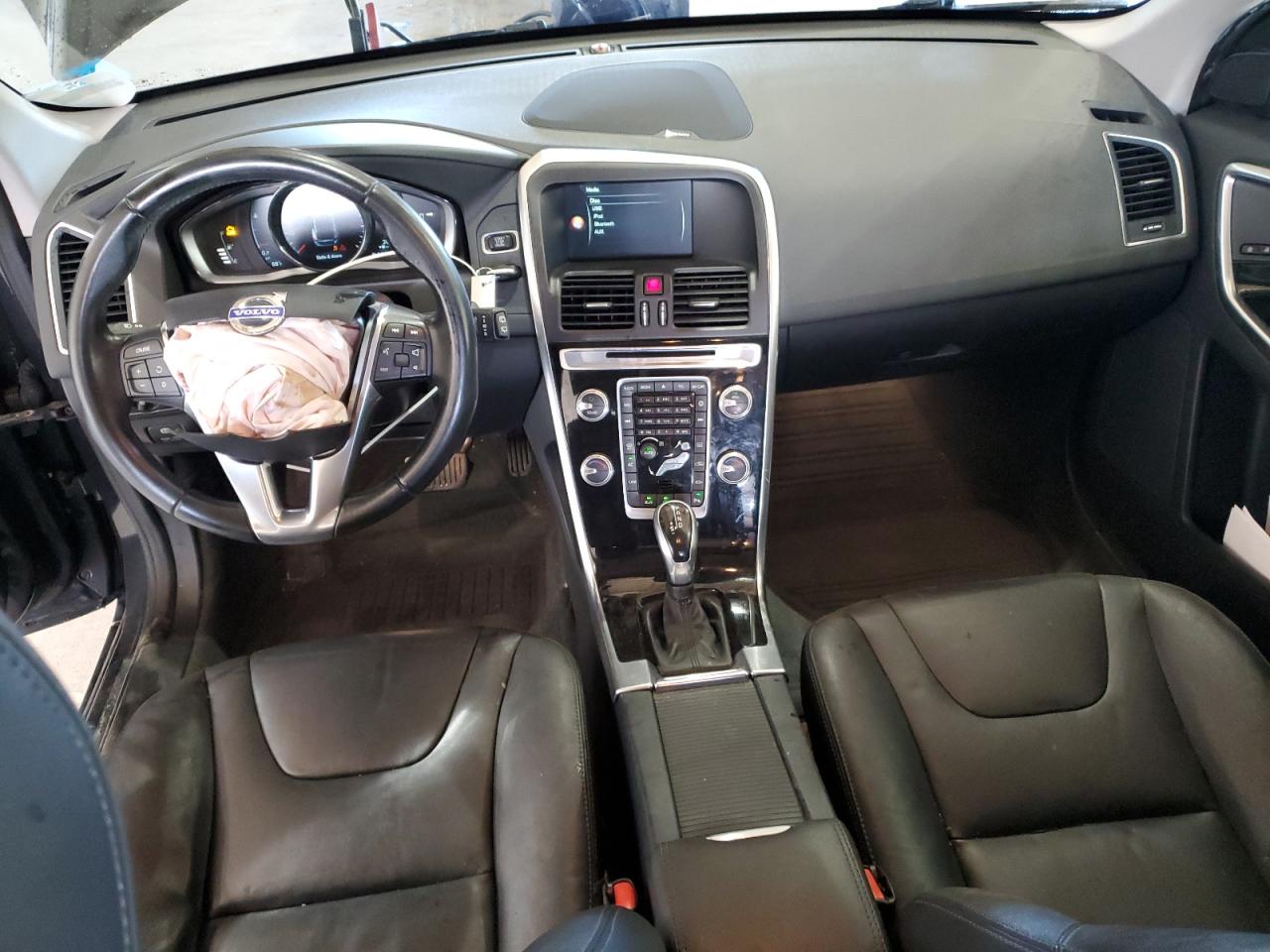 2015 Volvo Xc60 T5 Premier VIN: YV440MDK7F2658350 Lot: 81803705