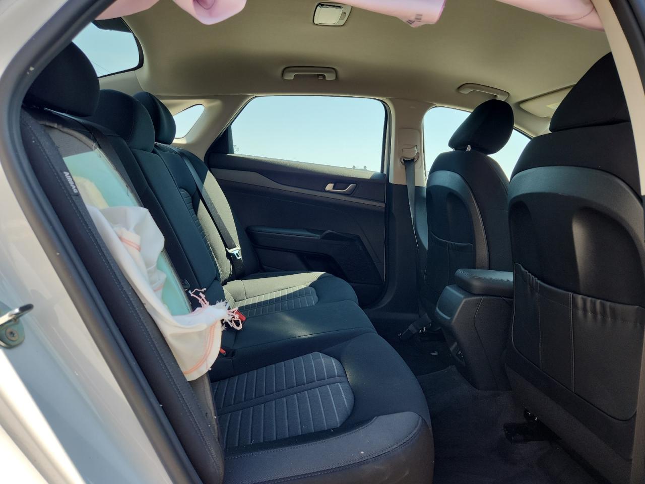 2025 Kia K5 Lxs VIN: KNAG24J74S5334031 Lot: 72063515