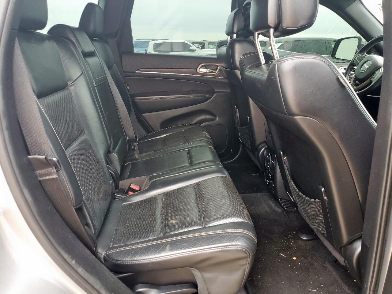 2015 Jeep Grand Cherokee Limited VIN: 1C4RJFBG8FC751906 Lot: 81906585