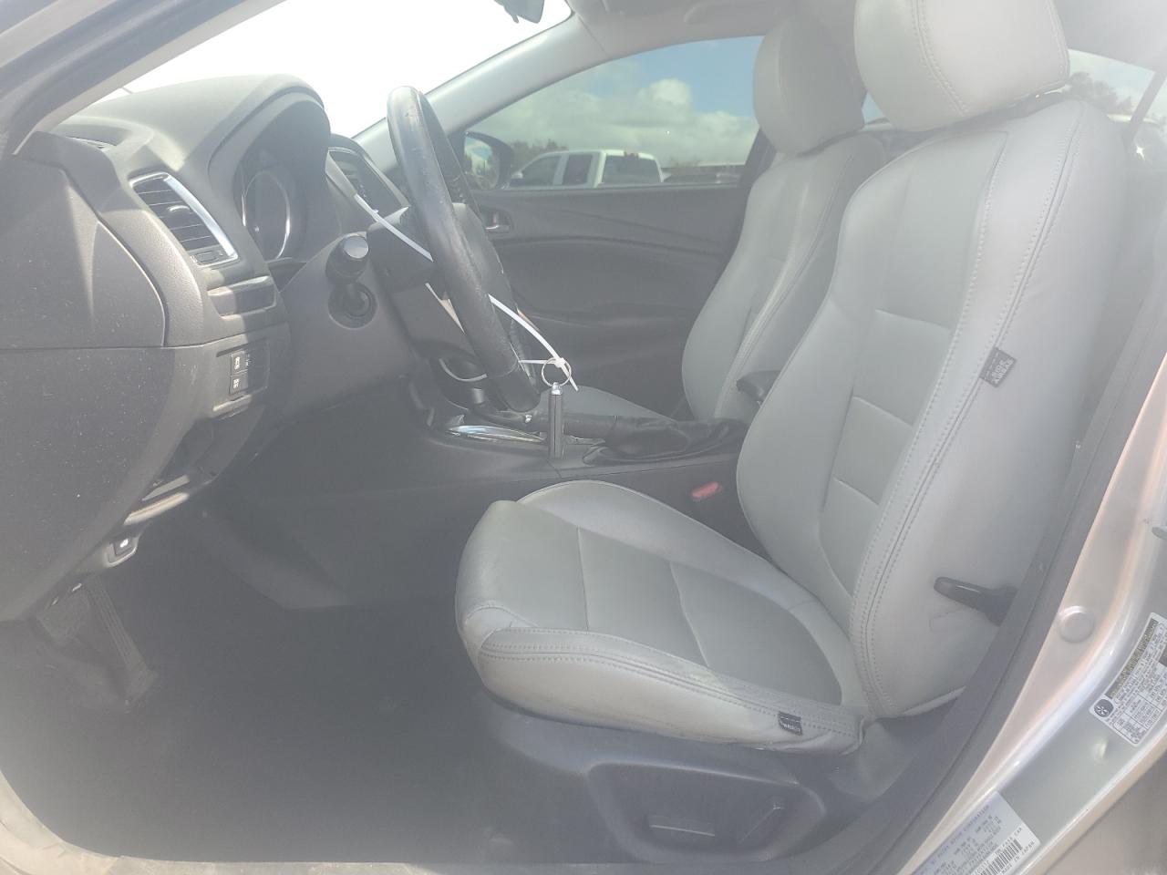 2015 Mazda 6 Touring VIN: JM1GJ1V59F1205552 Lot: 83990575