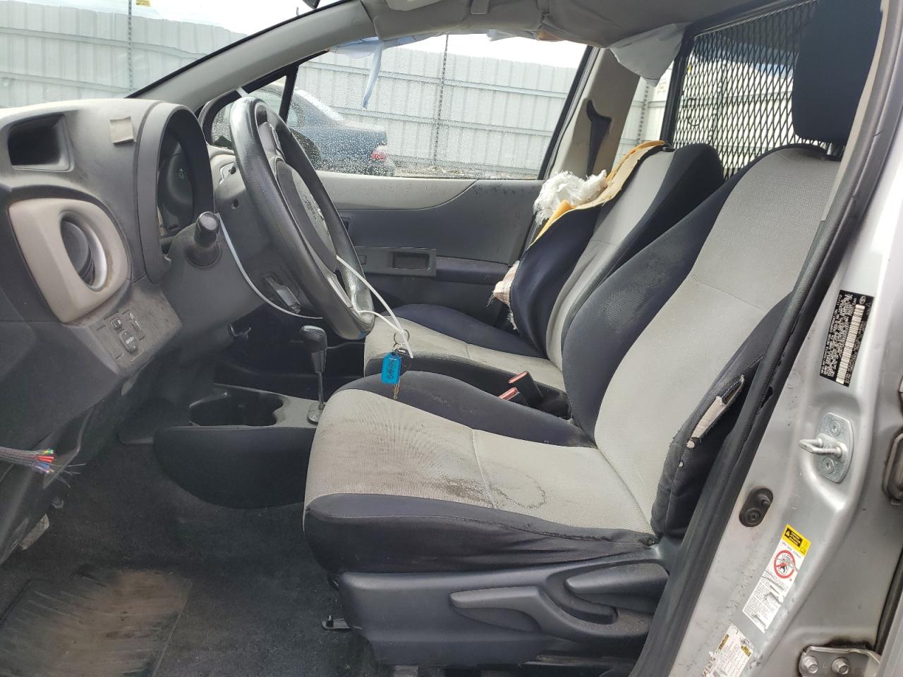 2013 Toyota Yaris VIN: JTDKTUD30DD553371 Lot: 69011575