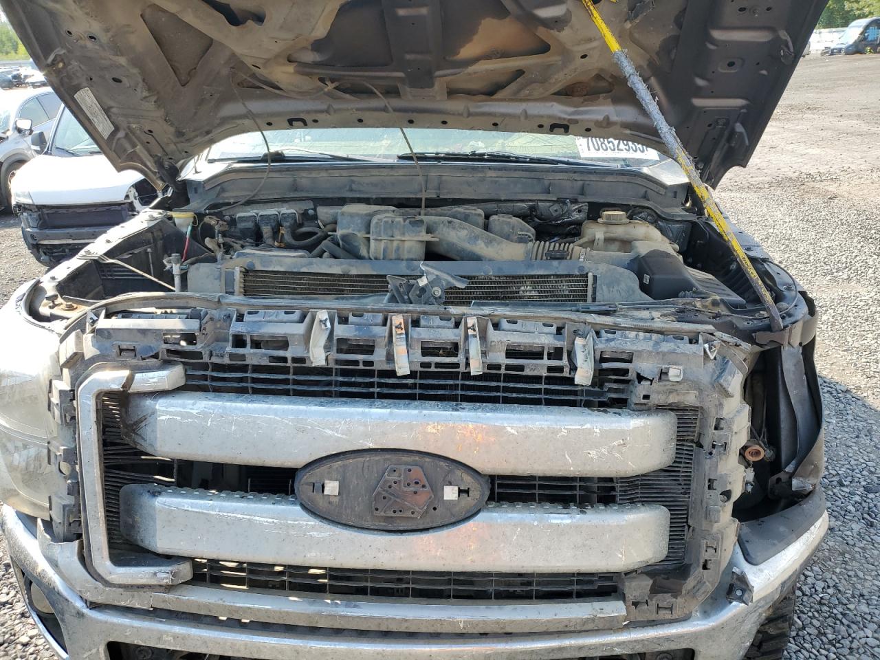 2015 Ford F250 Super Duty VIN: 1FT7W2B63FED17132 Lot: 70852935