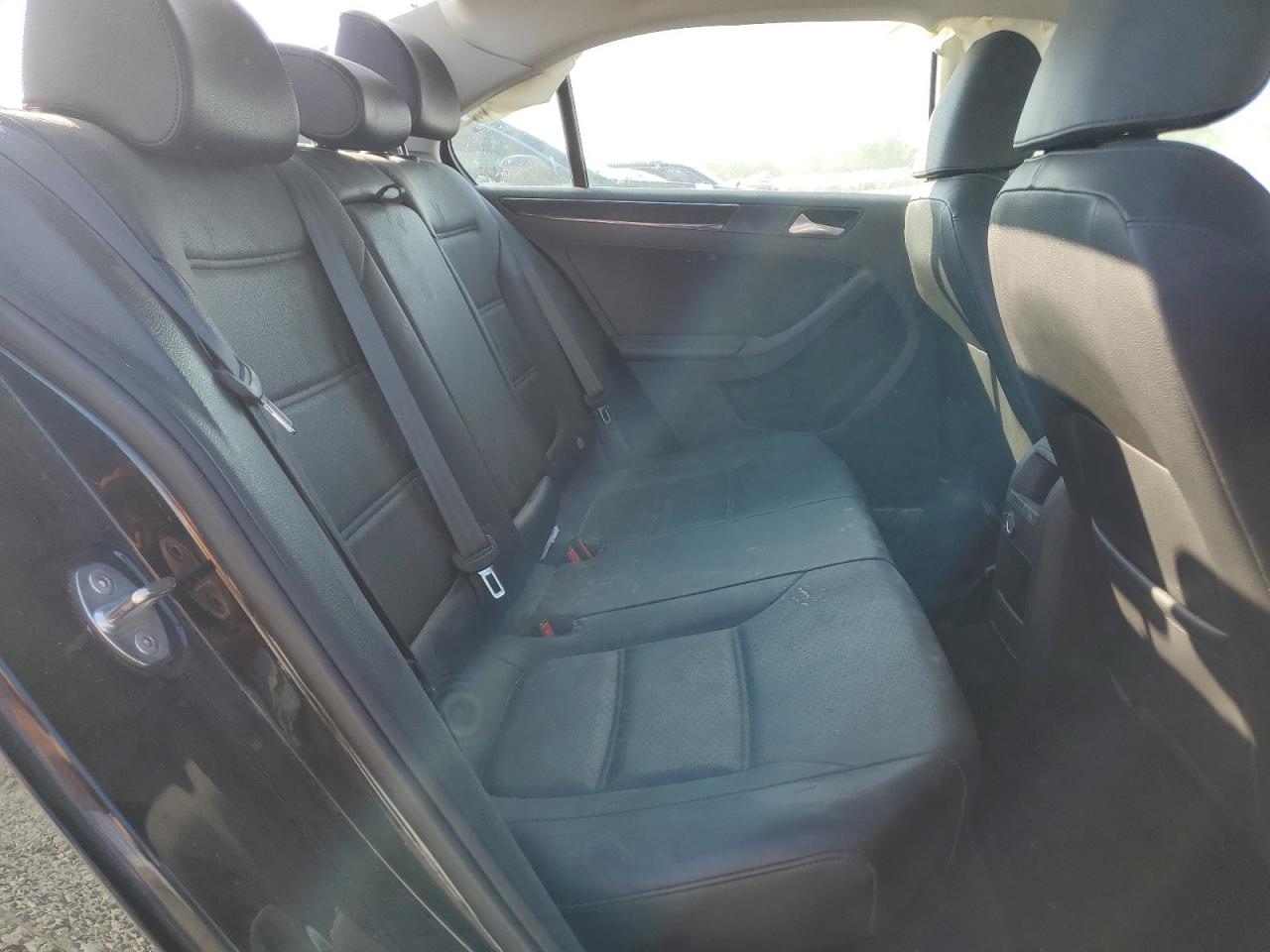 2017 Volkswagen Jetta Sel VIN: 3VWL17AJ7HM413971 Lot: 70950465