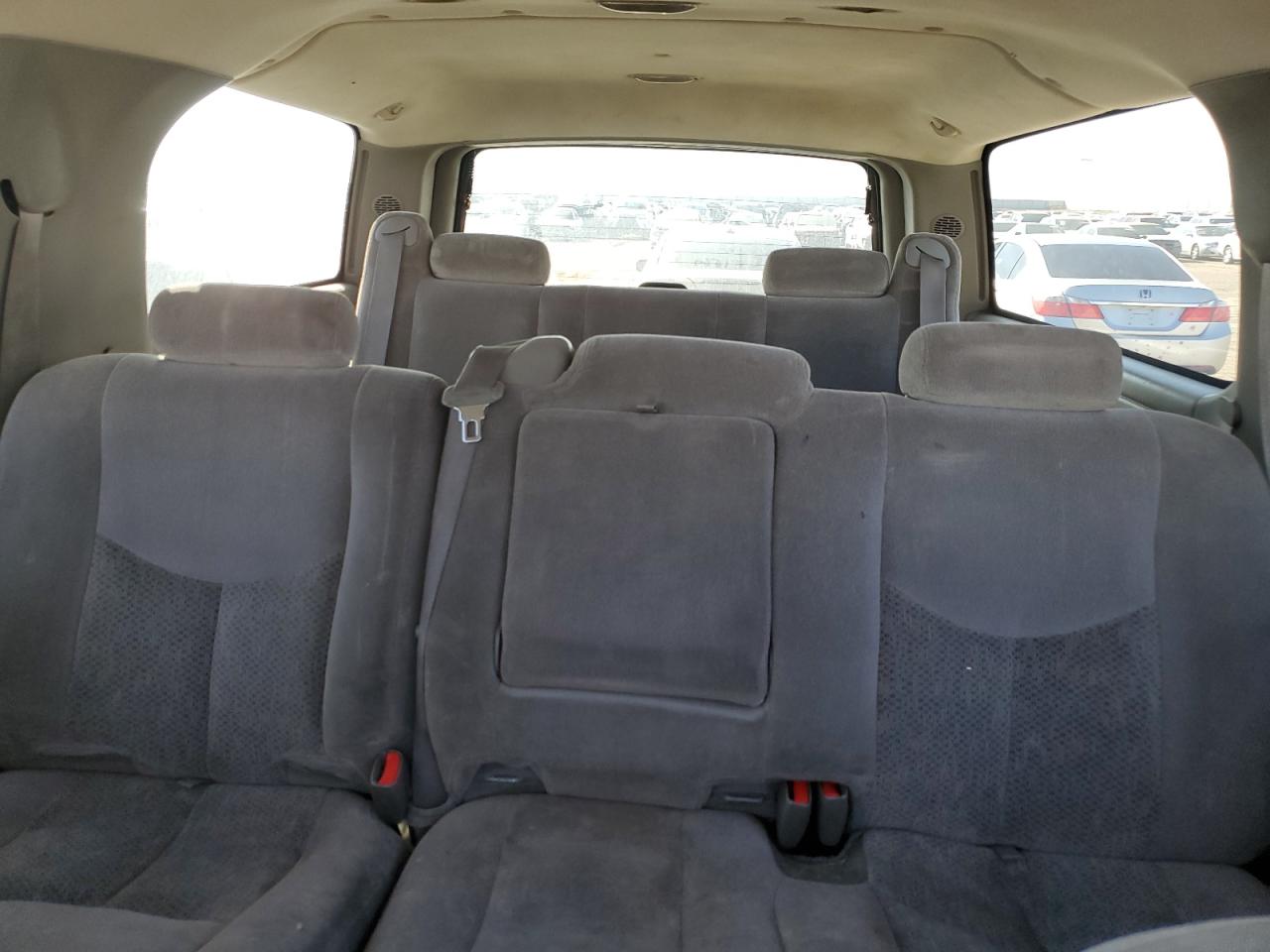 2005 Chevrolet Suburban C1500 VIN: 3GNEC16Z35G213608 Lot: 81949265