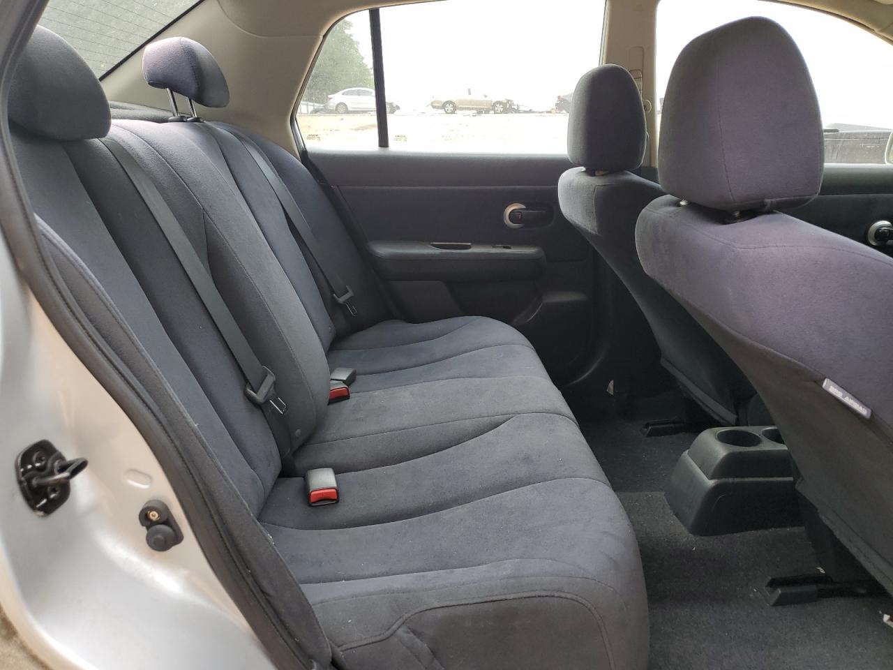 2008 Nissan Versa S VIN: 3N1BC11EX8L393443 Lot: 81806535