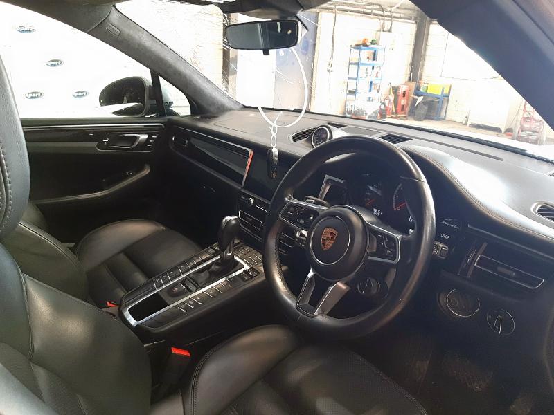 2019 PORSCHE MACAN TURBO S-A 