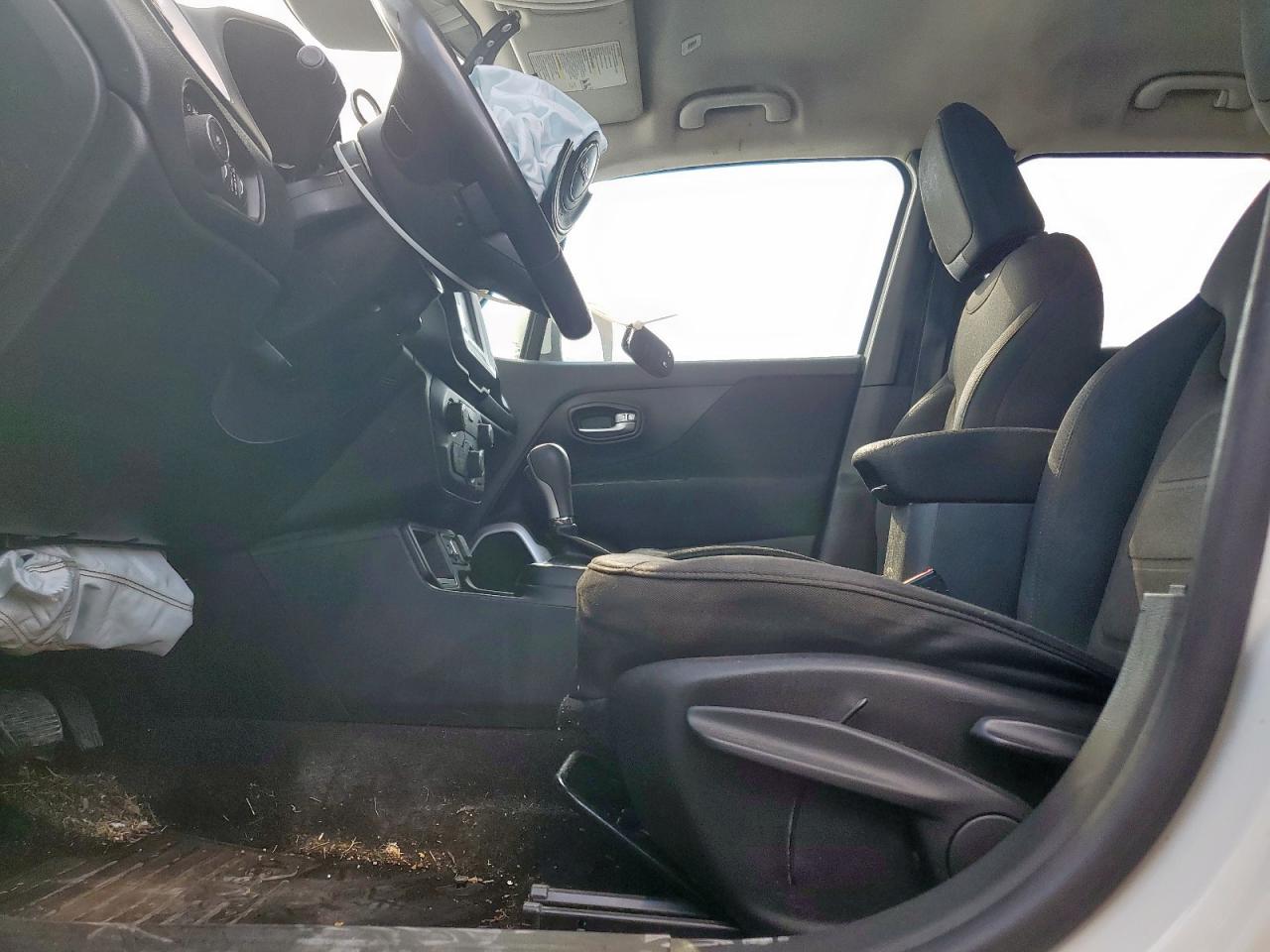 2018 Jeep Renegade Latitude VIN: ZACCJABB5JPJ44926 Lot: 71697355