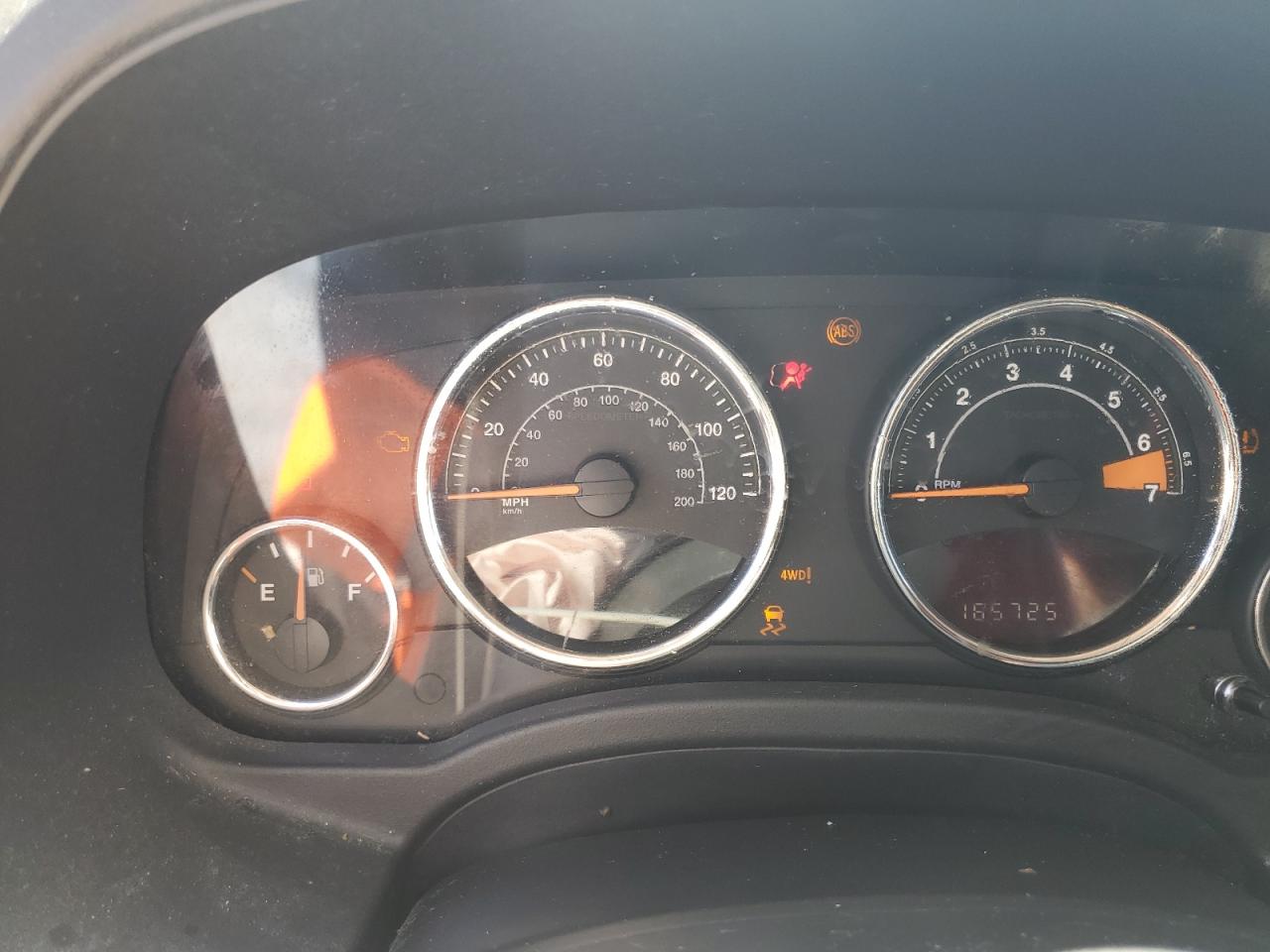 2017 Jeep Compass Latitude VIN: 1C4NJDEB0HD163479 Lot: 80134805