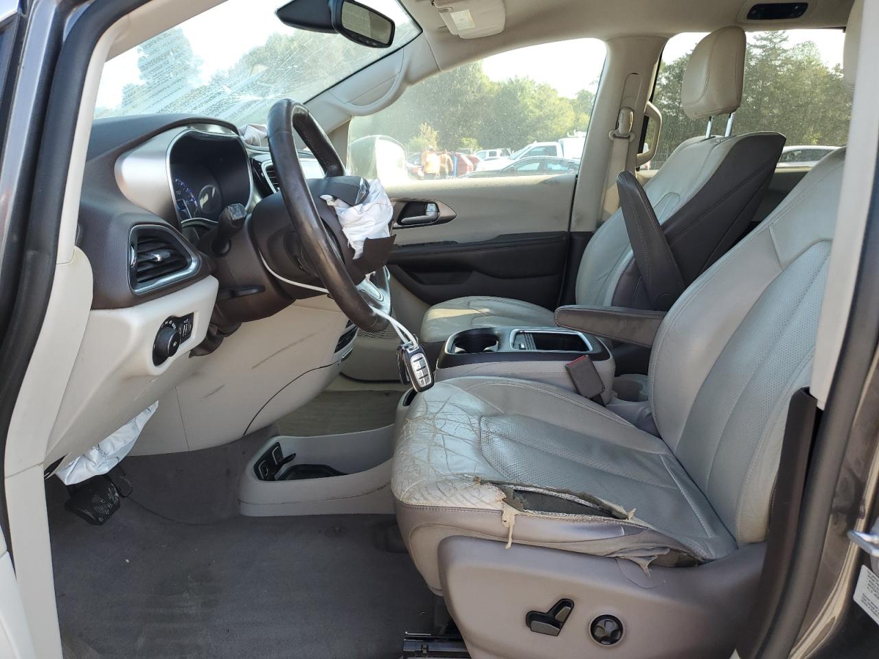 2017 Chrysler Pacifica Touring L Plus VIN: 2C4RC1EG1HR543126 Lot: 80675675