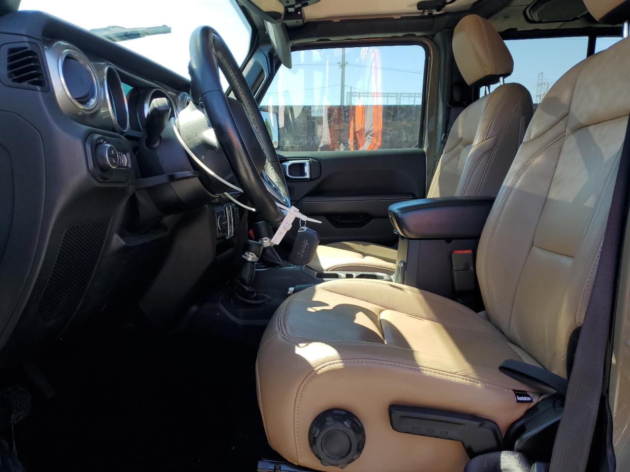 2020 Jeep Gladiator Overland VIN: 1C6HJTFG3LL166089 Lot: 82164505