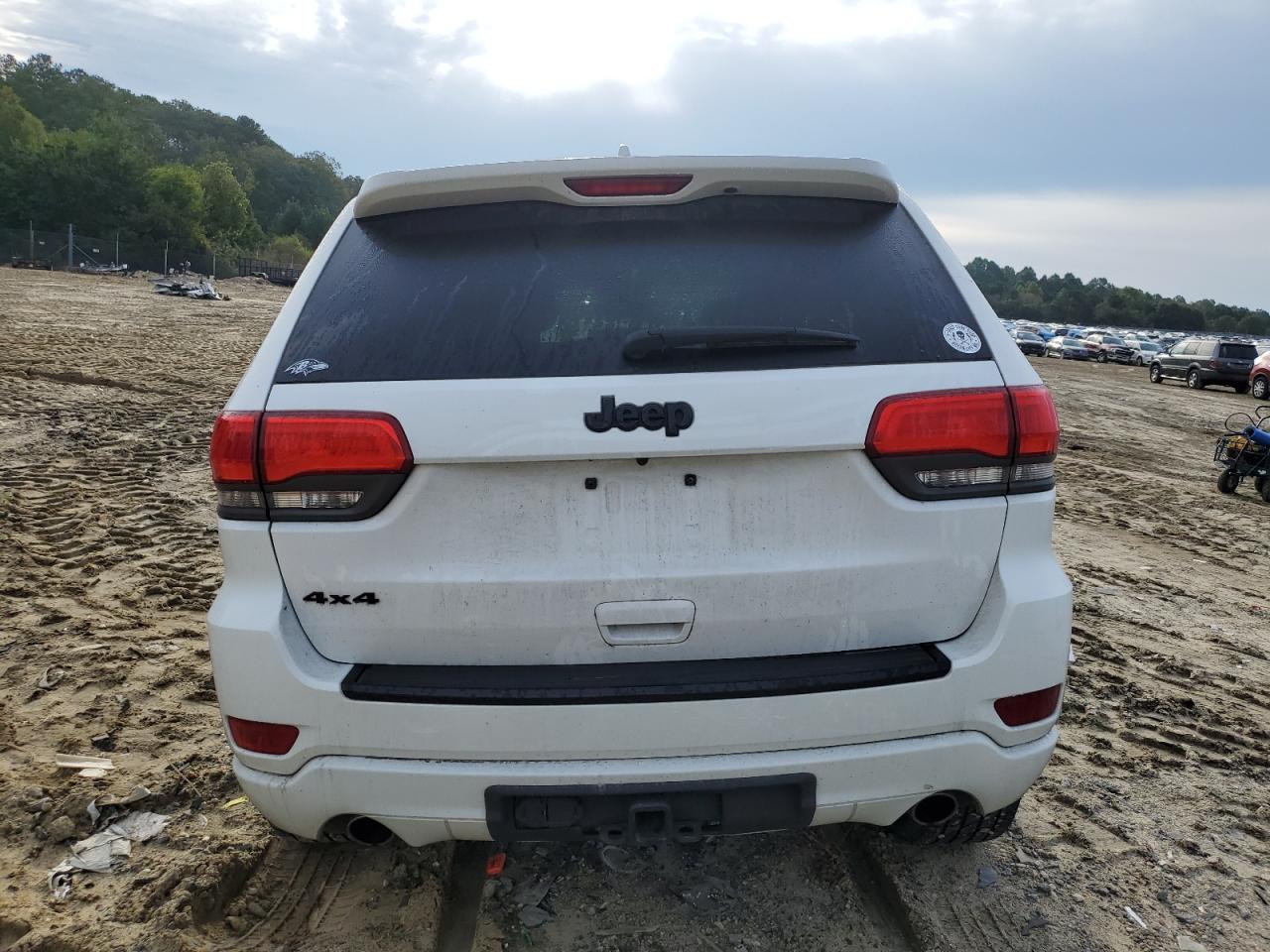 2015 Jeep Grand Cherokee Laredo VIN: 1C4RJFAG5FC632826 Lot: 84296795