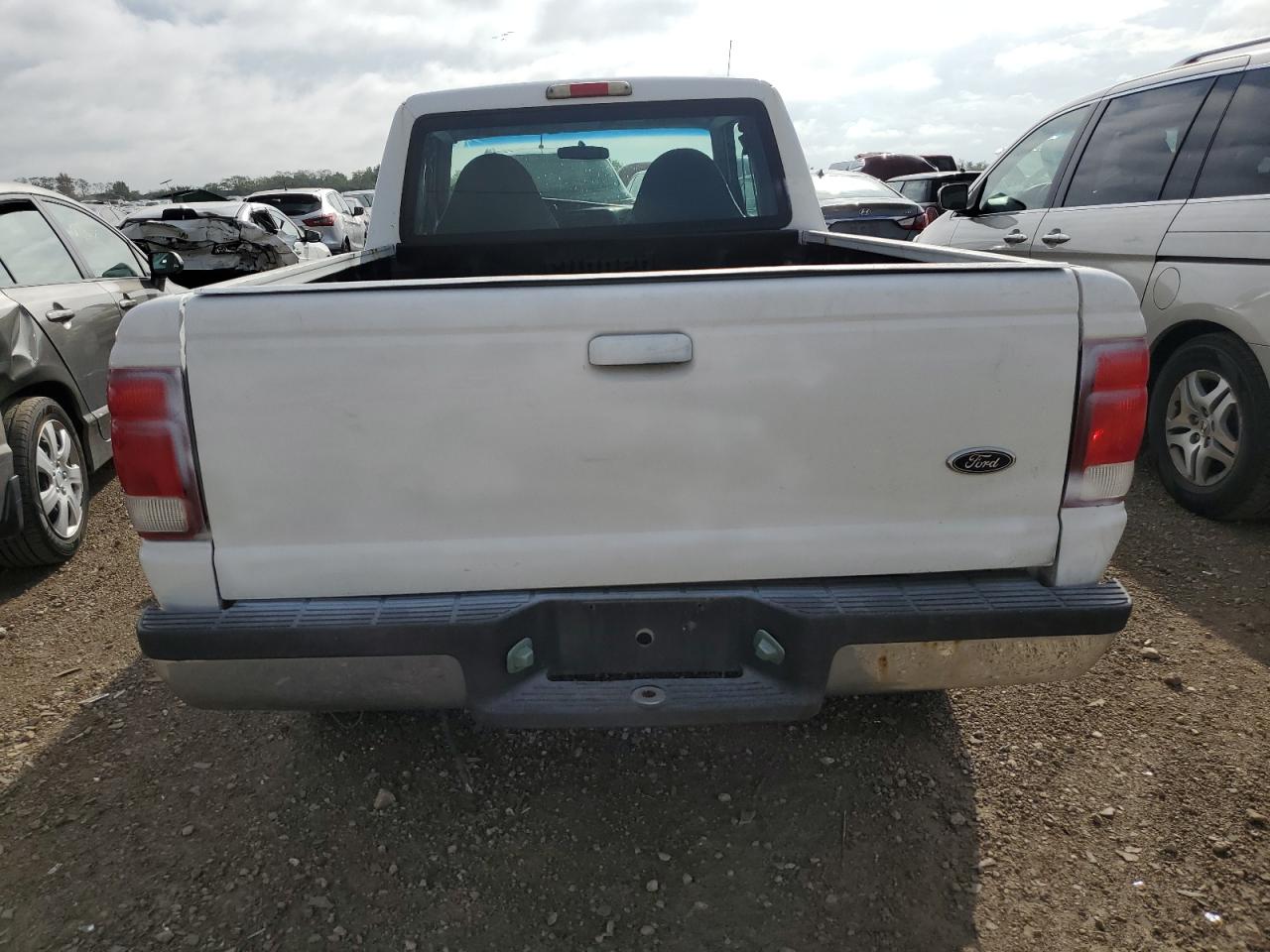 2000 Ford Ranger Super Cab VIN: 1FTYR14X1YTB07395 Lot: 81713735