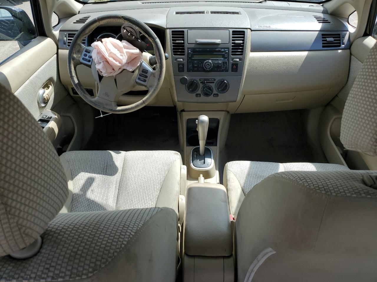 2008 Nissan Versa S VIN: 3N1BC11EX8L463751 Lot: 72102745