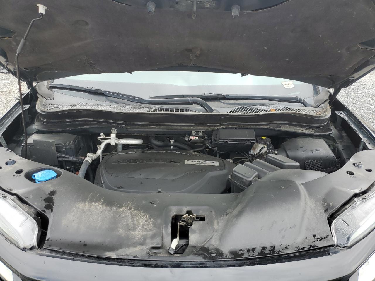 2020 Honda Passport Touring VIN: 5FNYF8H92LB001868 Lot: 81558535