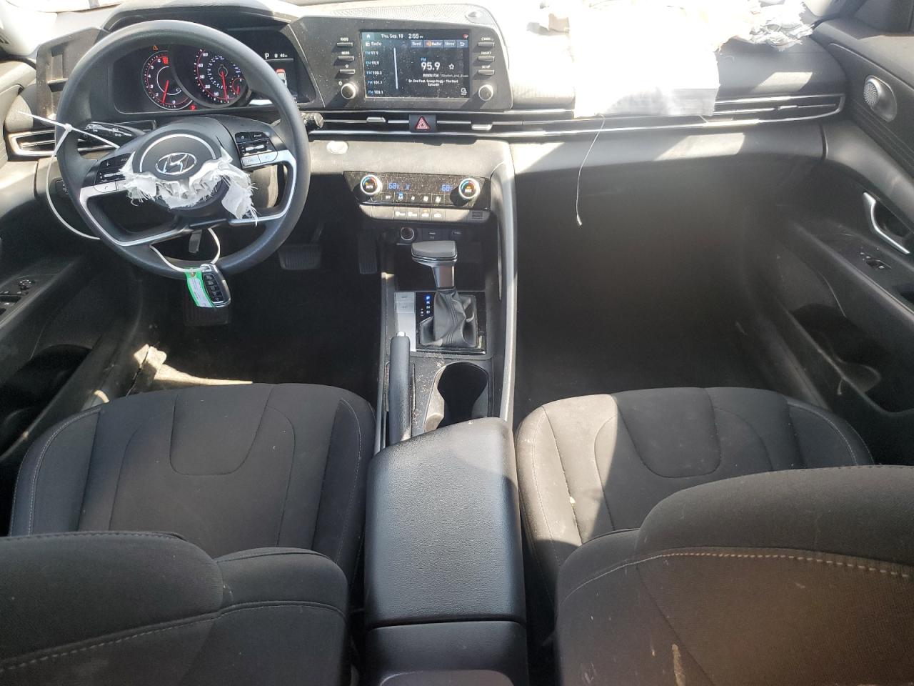 2023 Hyundai Elantra Sel VIN: 5NPLM4AG3PH104757 Lot: 81040635