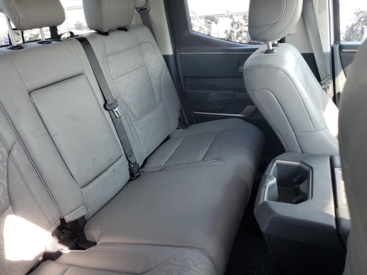 2022 Toyota Tundra Double Cab Sr VIN: 5TFLA5DA9NX015864 Lot: 82031125