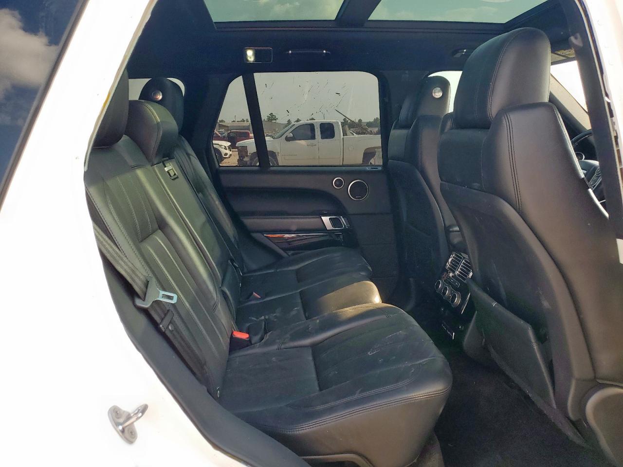 2016 Land Rover Range Rover Supercharged VIN: SALGS2EF3GA250024 Lot: 81067255