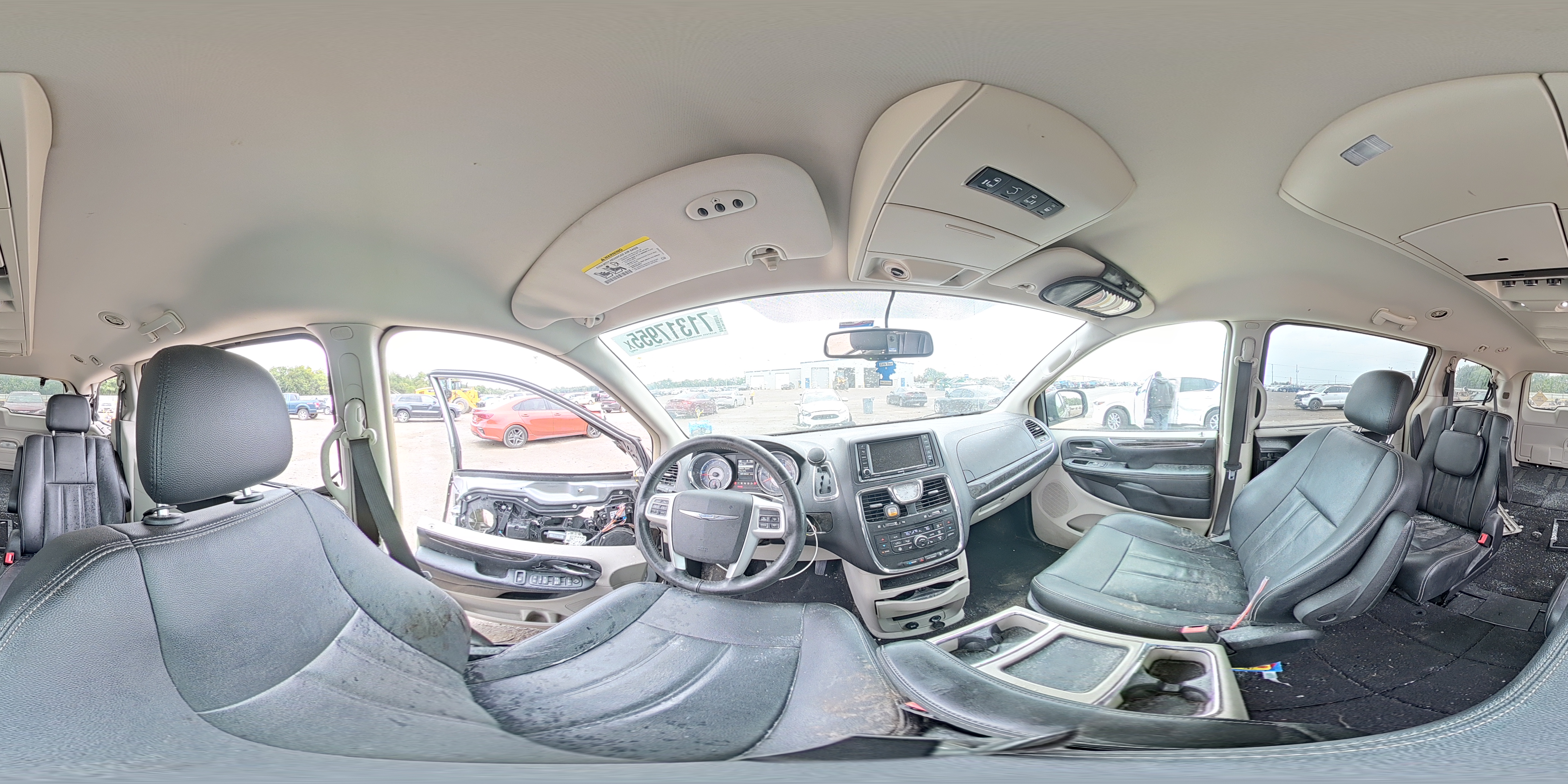 2016 Chrysler Town & Country Touring VIN: 2C4RC1BG1GR305215 Lot: 71317955